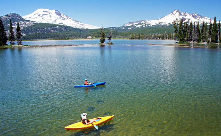 outdoor summer activities like lake kayaking