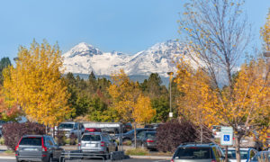 mountain views from CVSC, what to do in bend oregon this fall