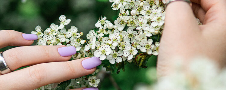 pretty nails bend oregon picking flowers