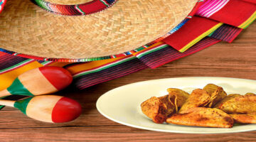 Trader Joe's Bend Cinco de Mayo tacos on a plate