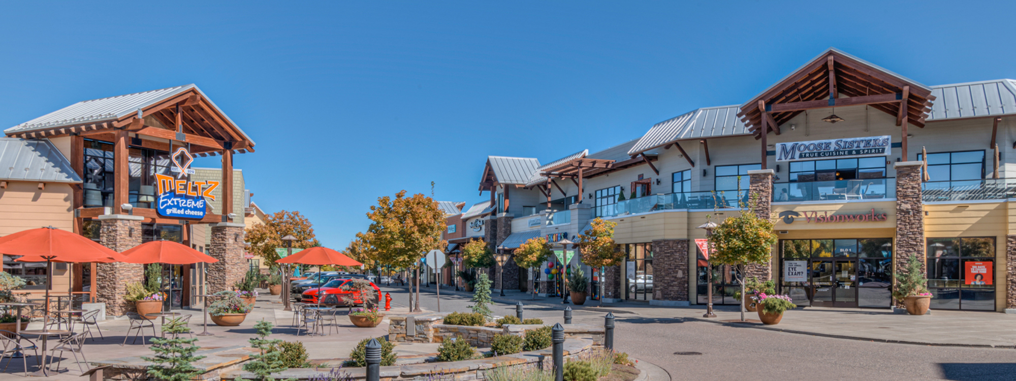 Cascade village shopping center central oregon