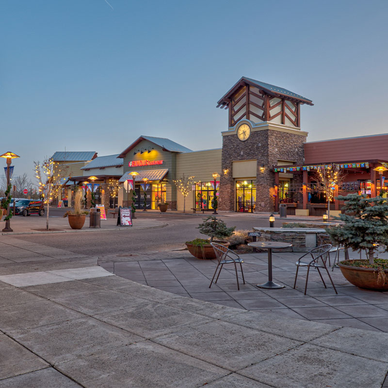 The Best of Bend Shopping I Cascade Village Shopping Center(00)